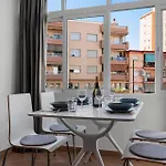 Sunny In The Center, 5 Min. From The *