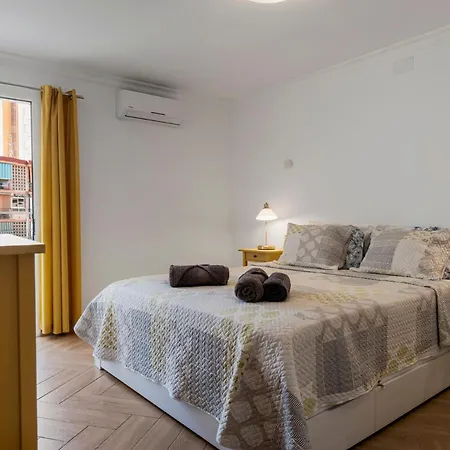 Sunny In The Center, 5 Min. From The Apartment Fuengirola