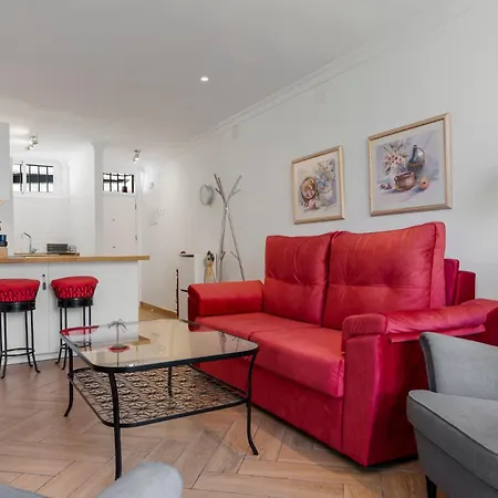 Sunny In The Center, 5 Min. From The فوينخيرولا