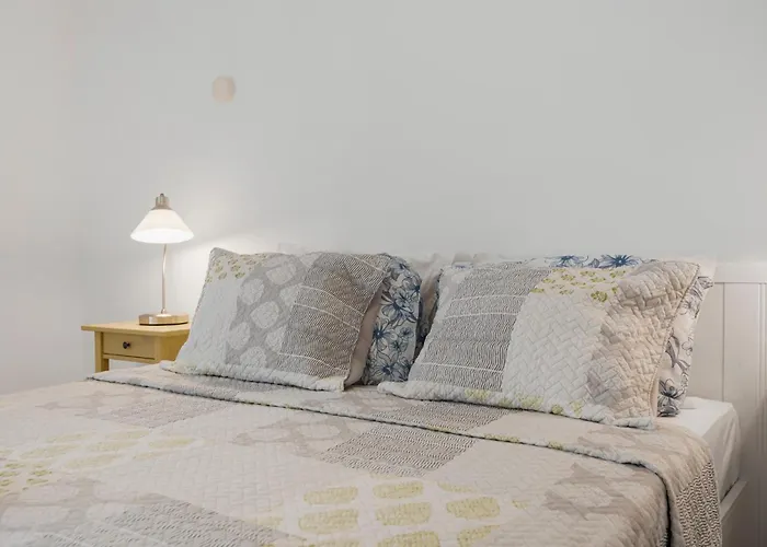 Sunny In The Center, 5 Min. From The