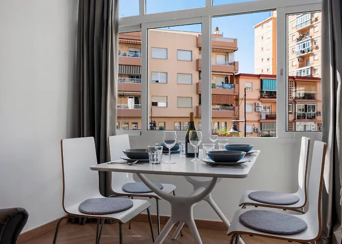 Sunny In The Center, 5 Min. From The *